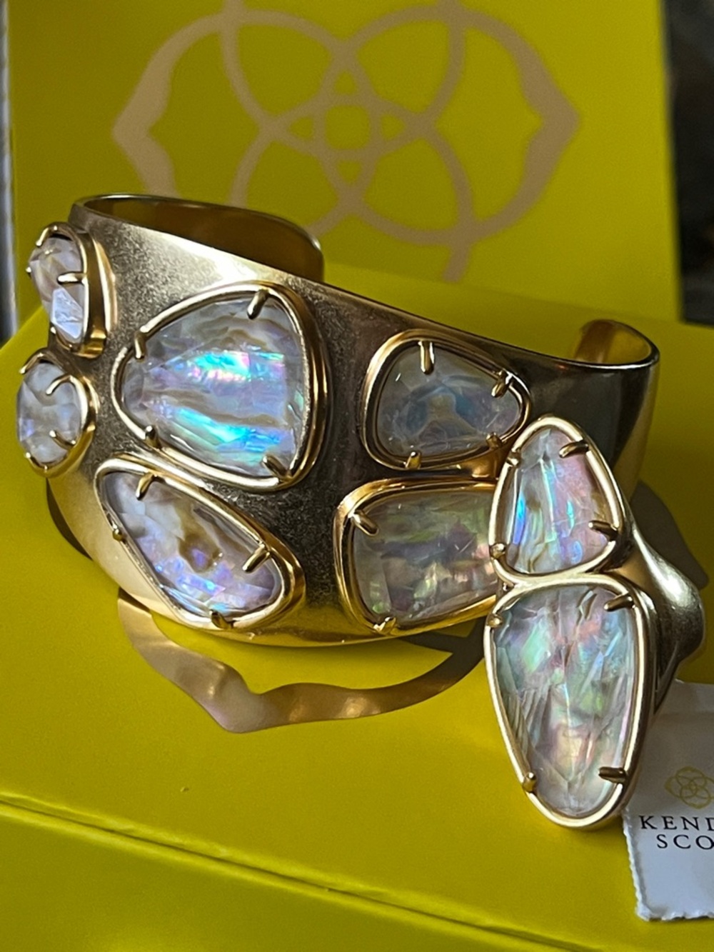 KENDRA SCOTT Margot Iridescent Abalone/Gold Statement Cuff Bracelet w/ Ring NIB